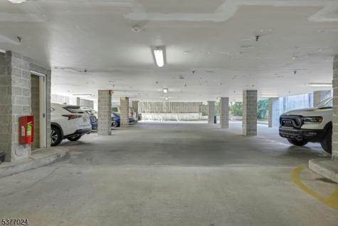 24 Elm Street Montclair NJ 07042