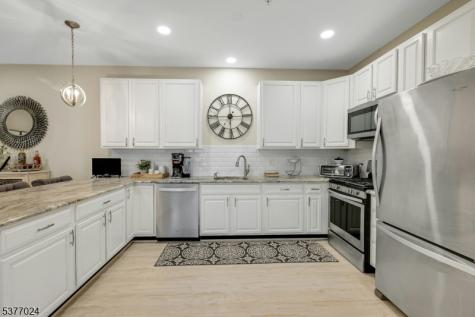 24 Elm Street Montclair NJ 07042