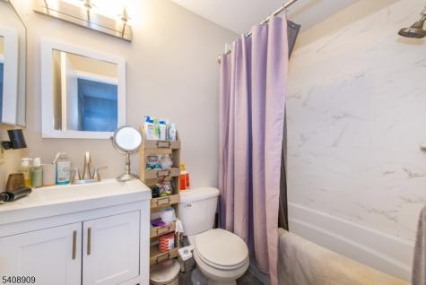 1206 Sycamore Lane Mahwah NJ 07430
