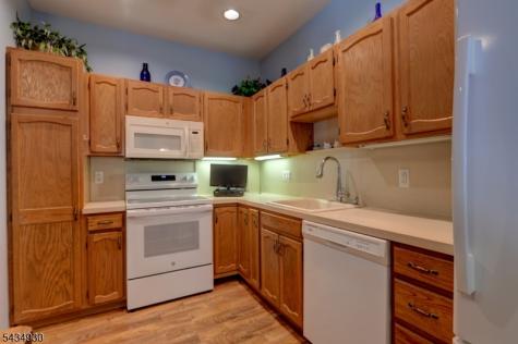 2312 Richmond Road West Milford NJ 07480