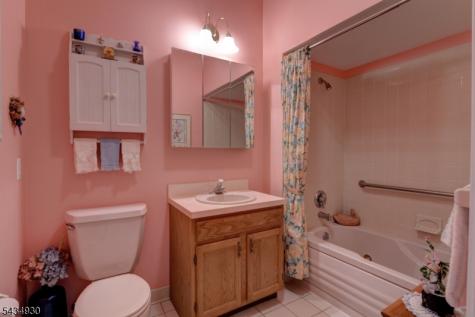 2312 Richmond Road West Milford NJ 07480