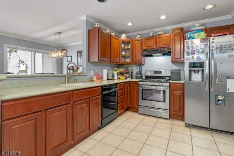 89 Bourne Circle Hardyston NJ 07419