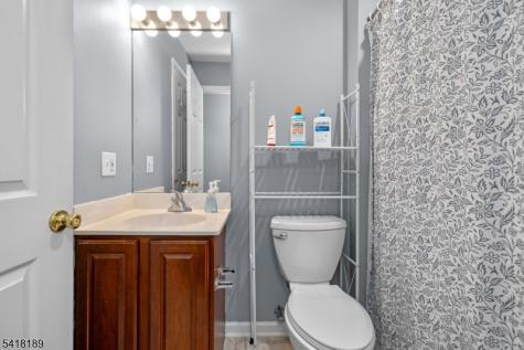 89 Bourne Circle Hardyston NJ 07419