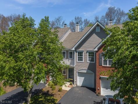 903 Springhouse Drive Readington NJ 08889