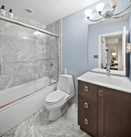 207 Shearwater Court Jersey City NJ 07305