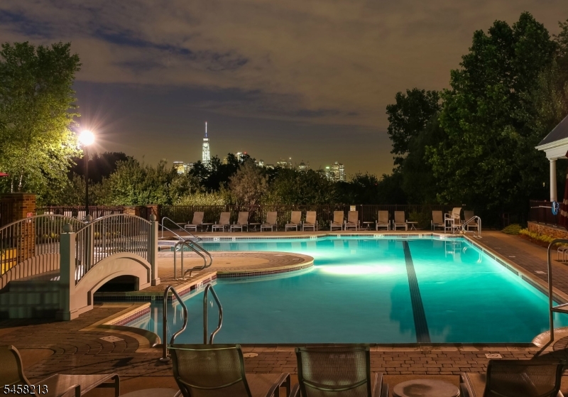 207 Shearwater Court Jersey City NJ 07305