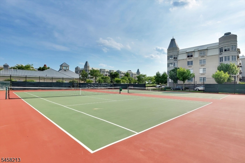 207 Shearwater Court Jersey City NJ 07305