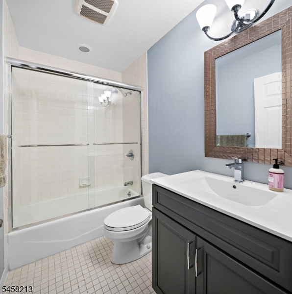 207 Shearwater Court Jersey City NJ 07305