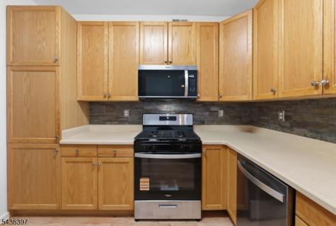 131 Brittany Court Clifton NJ 07013