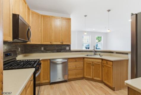 131 Brittany Court Clifton NJ 07013