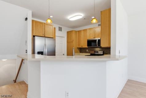 131 Brittany Court Clifton NJ 07013