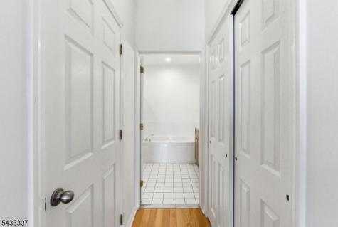 131 Brittany Court Clifton NJ 07013