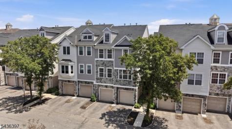 131 Brittany Court Clifton NJ 07013