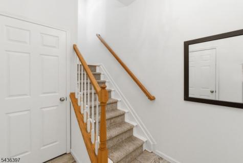 131 Brittany Court Clifton NJ 07013