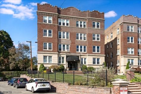 14 Forest Street Montclair NJ 07042