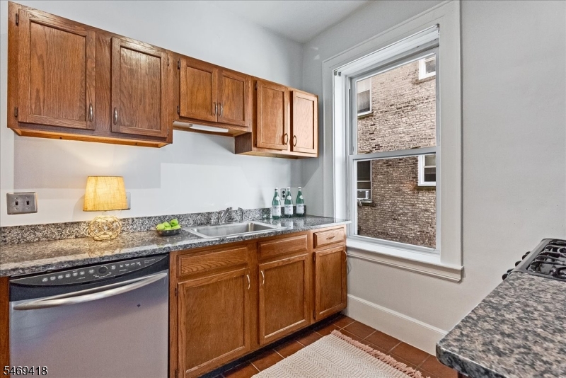 14 Forest Street Montclair NJ 07042