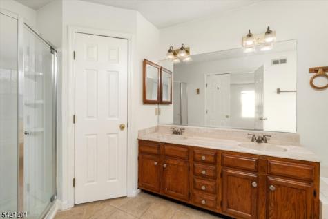 38 Castleton Road Montgomery NJ 08540