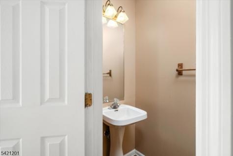 38 Castleton Road Montgomery NJ 08540