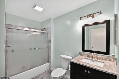 258 Kempsey Drive North Brunswick NJ 08902
