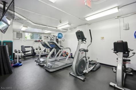1 Claridge Drive Verona NJ 07044