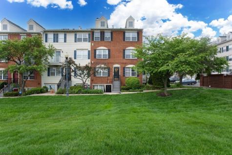 89 Vaughan Drive Newark NJ 07103