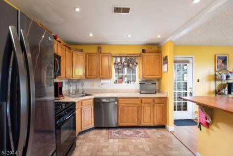 89 Vaughan Drive Newark NJ 07103
