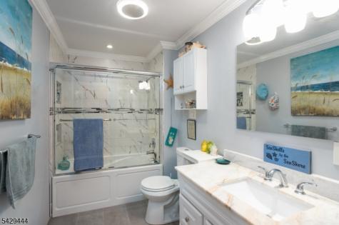 89 Vaughan Drive Newark NJ 07103