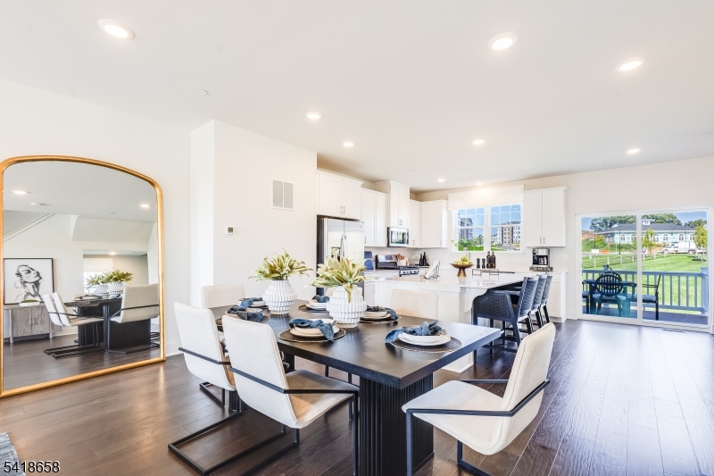 81 Eastwood Terrace East Hanover NJ 07936