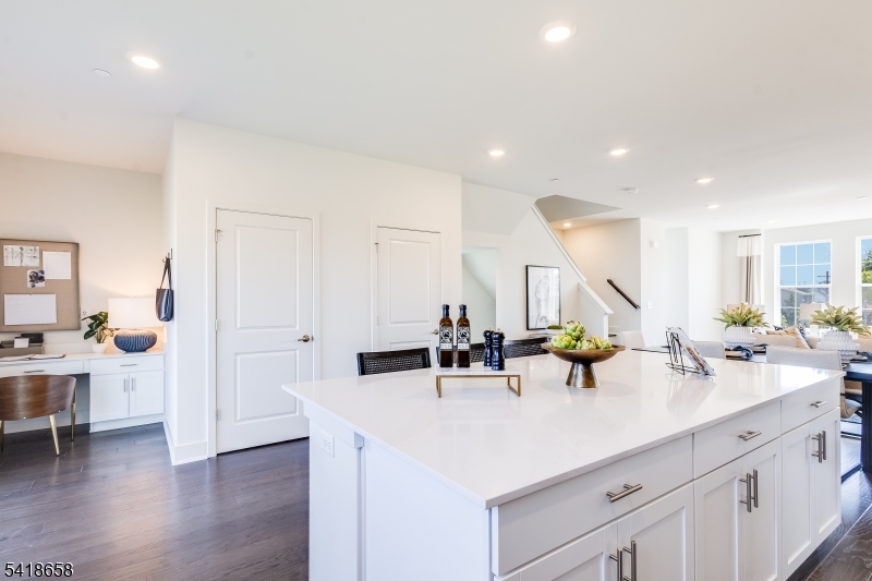 81 Eastwood Terrace East Hanover NJ 07936