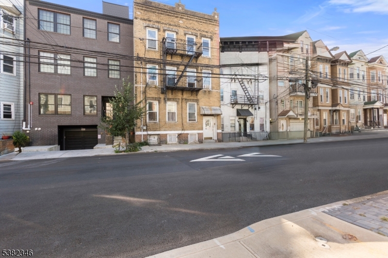 133 Hopkins Avenue Jersey City NJ 07306