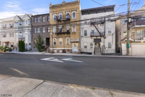 133 Hopkins Avenue Jersey City NJ 07306