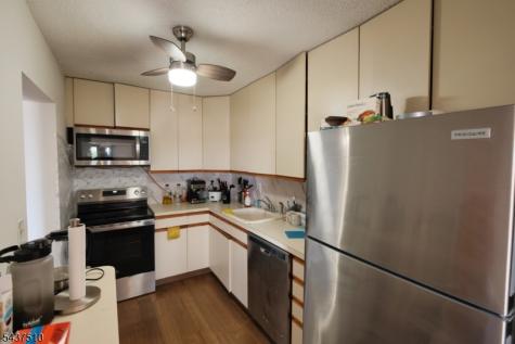 10 N Wood Avenue Linden NJ 07036