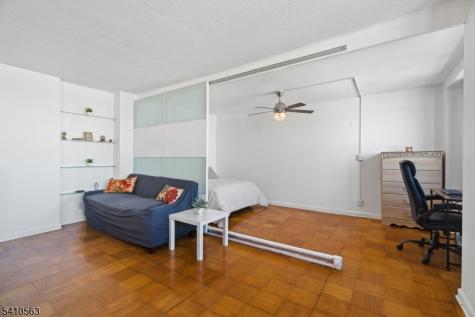 201 Street Pauls Avenue Jersey City NJ 07306