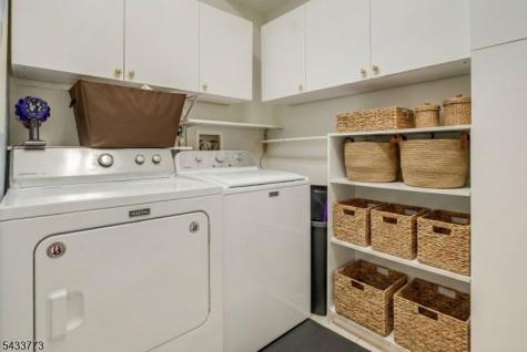 1 Ebersohl Circle Readington NJ 08889