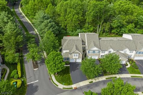 1 Ebersohl Circle Readington NJ 08889
