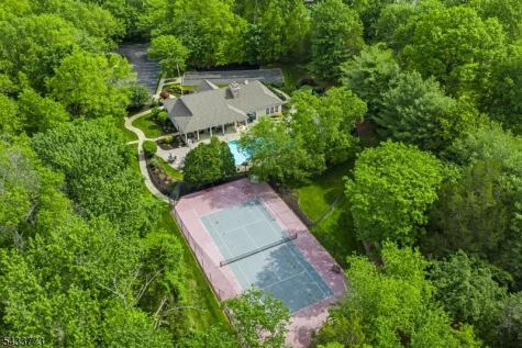 1 Ebersohl Circle Readington NJ 08889
