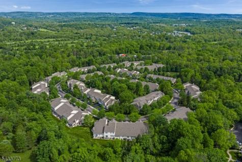 1 Ebersohl Circle Readington NJ 08889
