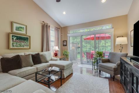 1 Ebersohl Circle Readington NJ 08889