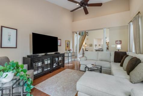 1 Ebersohl Circle Readington NJ 08889