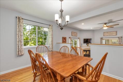3 Whispering Way E Berkeley Heights NJ 07922