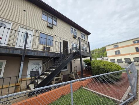 583 Main Street Paterson NJ 07503