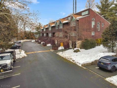 163 Marion Drive West Orange NJ 07052