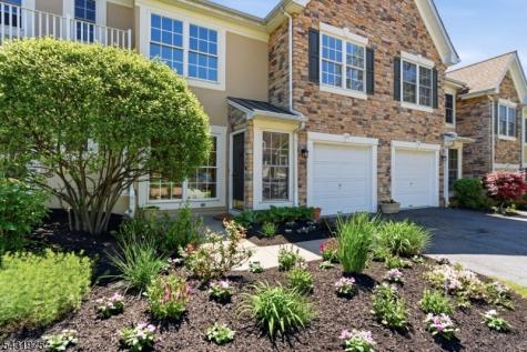 69 Magnolia Way North Haledon NJ 07508