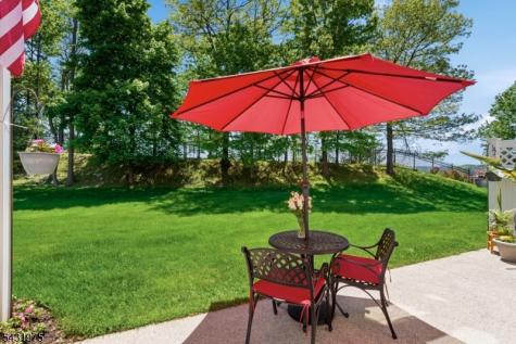 69 Magnolia Way North Haledon NJ 07508