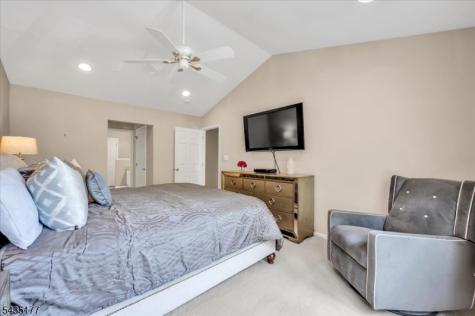 279 Janine Way Bridgewater NJ 08807