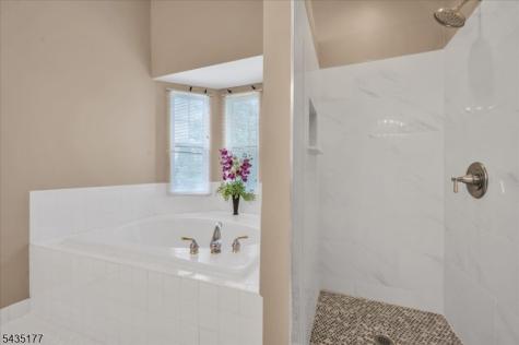 279 Janine Way Bridgewater NJ 08807