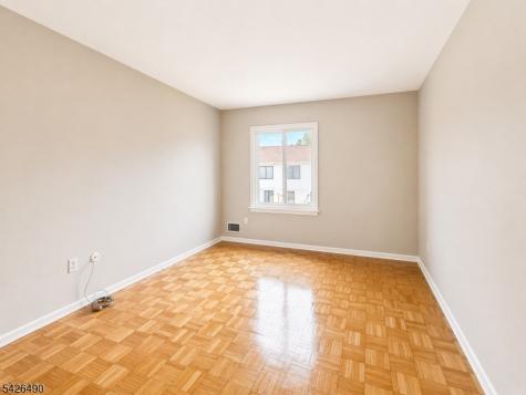 904 Merritt Drive Hillsborough NJ 08844