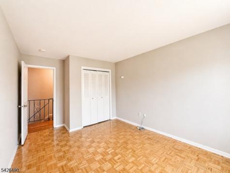 904 Merritt Drive Hillsborough NJ 08844