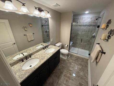 36 Elston Court Wanaque NJ 07420