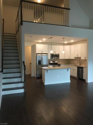 36 Elston Court Wanaque NJ 07420